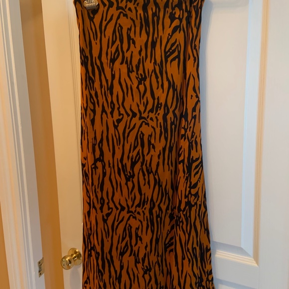 Diane Von Furstenberg Ruched Mesh Midi Skirt - Size M - Picture 5 of 6